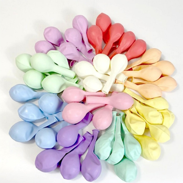 Балон со макарон